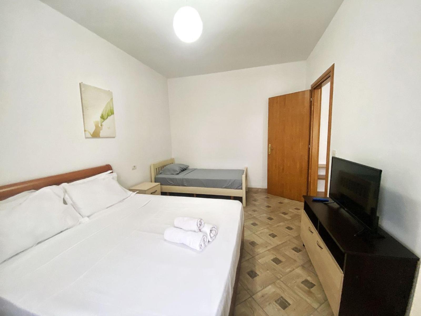 Lunasol Seaside Apartments Durrës Eksteriør bilde